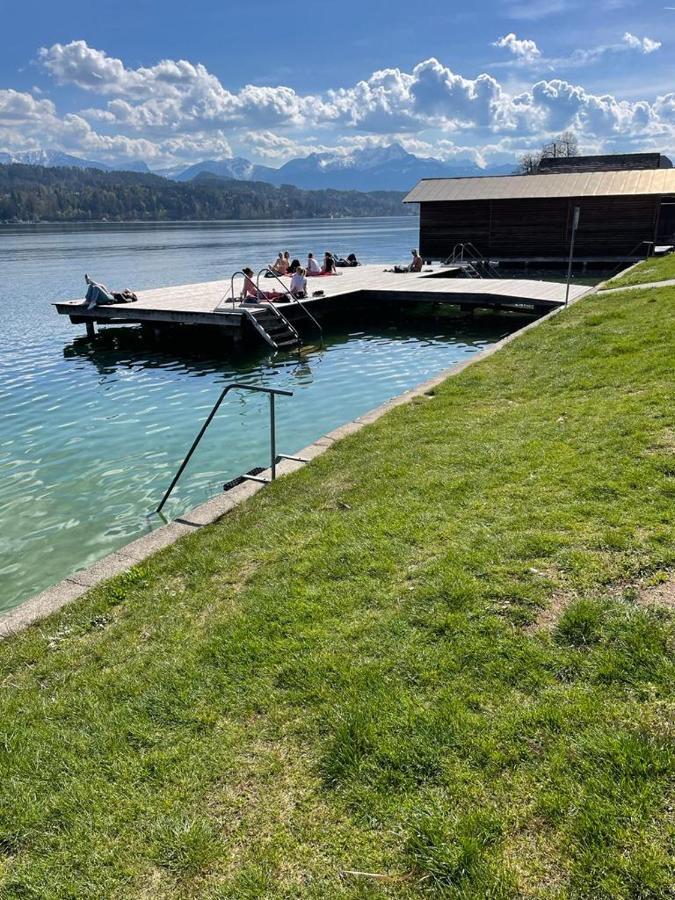 Stunning Woerthersee Holiday Home Sekull Extérieur photo